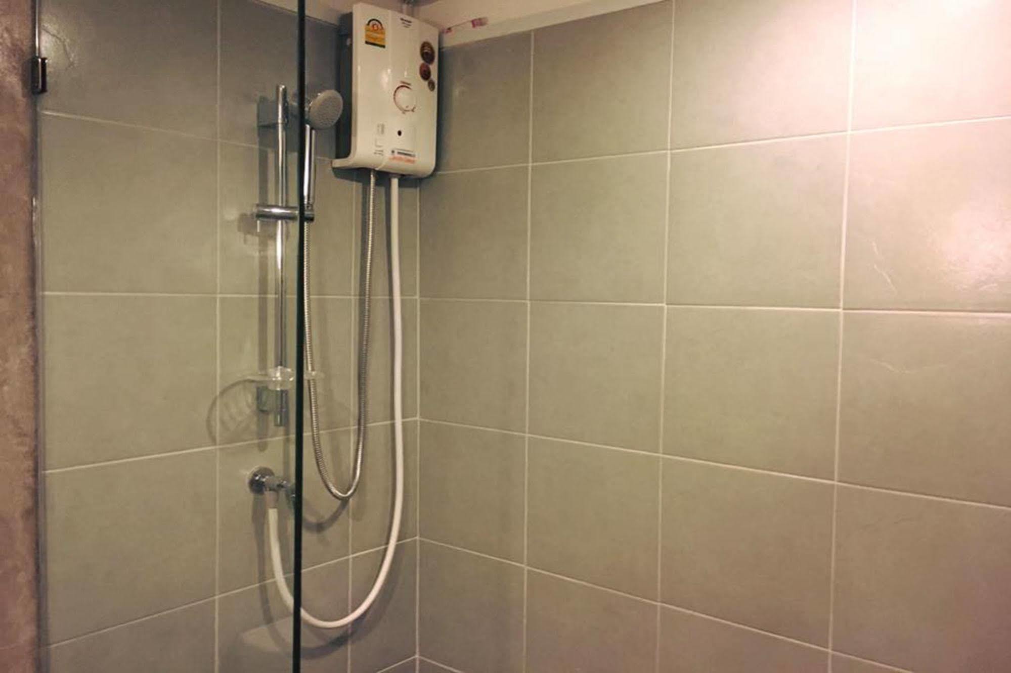 Sereno Airport Hotel Chiang Mai Zewnętrze zdjęcie