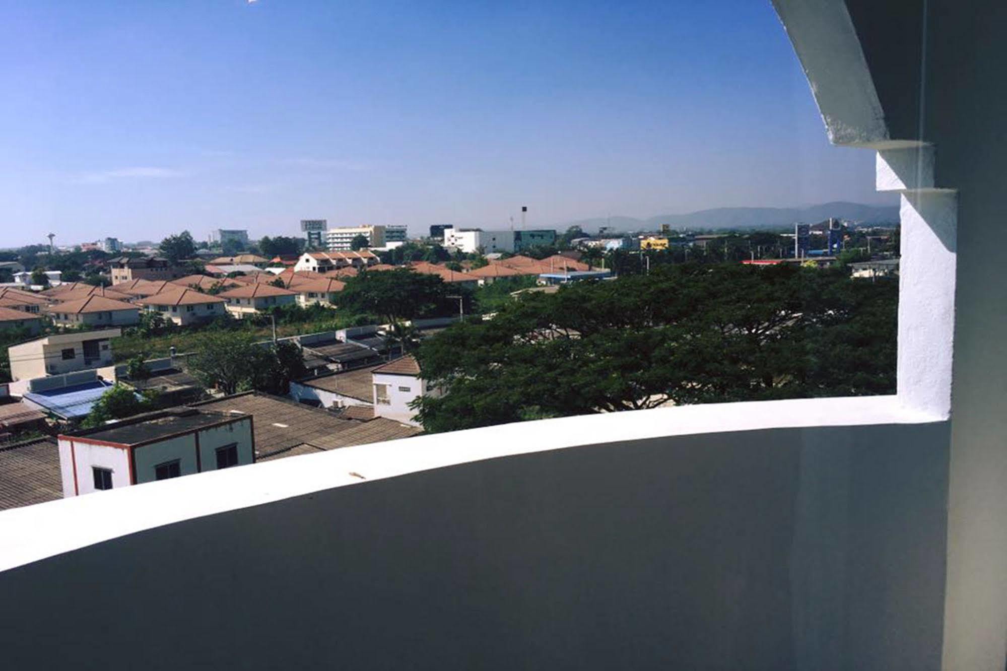 Sereno Airport Hotel Chiang Mai Zewnętrze zdjęcie